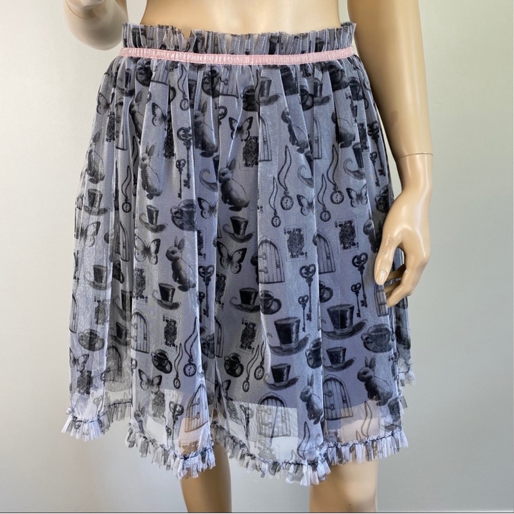 Disney-D Signed Alice in Wonderland Tulle 
Skirt Size YOUTH 14/16